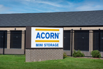 Acorn Mini Woodbury Drive-Up Units